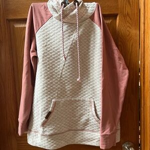 Maurice’s size XL hoody